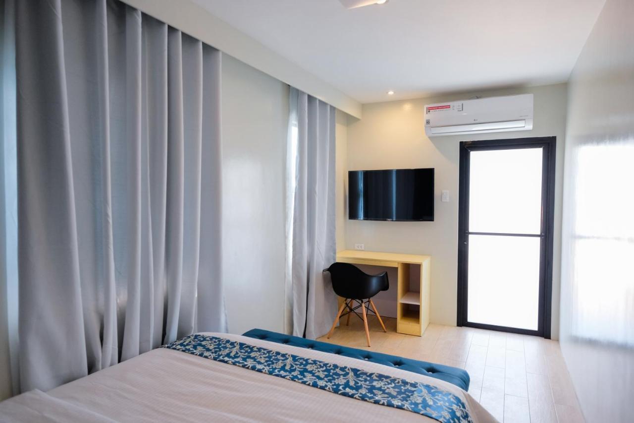 The Madeline Boutique Hotel & Suites Davao Bagian luar foto