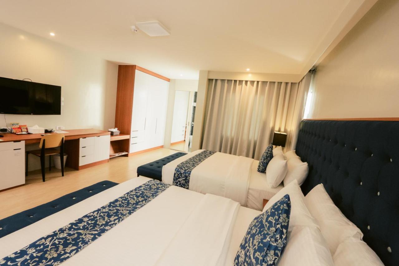 The Madeline Boutique Hotel & Suites Davao Bagian luar foto